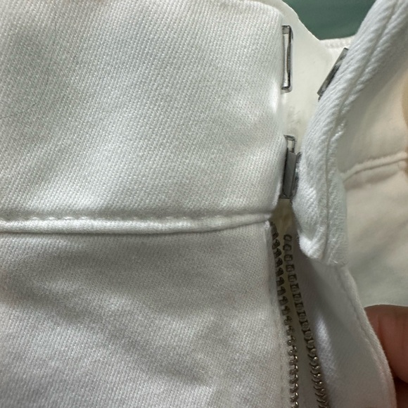 White House Black Market High Waist White Shorts - Picture 4 of 8